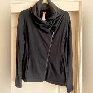 LUCY PERFORMANCE JACKET